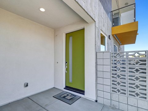 764 Obsidian Loop E, Palm Springs, CA 92264 photo 3
