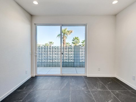 764 Obsidian Loop E, Palm Springs, CA 92264 photo 6