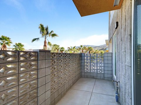 764 Obsidian Loop E, Palm Springs, CA 92264 photo 8