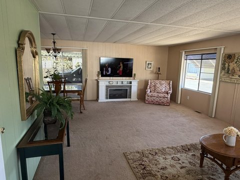 601 N Kirby Street, 90, Hemet, CA 92545 photo 4