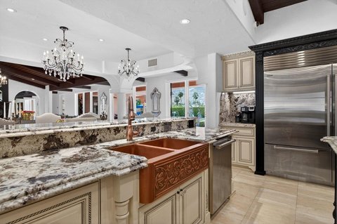 1677 Hillview Cove, Palm Springs, CA 92264 photo 16