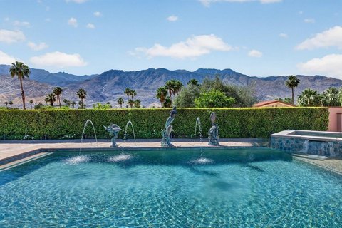 1677 Hillview Cove, Palm Springs, CA 92264 photo 2