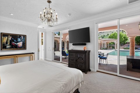 1677 Hillview Cove, Palm Springs, CA 92264 photo 45