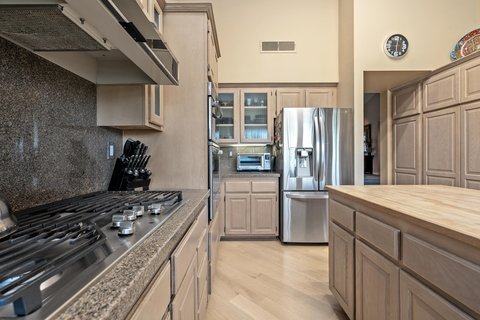 402 Running Springs Drive, Palm Desert, CA 92211 photo 13