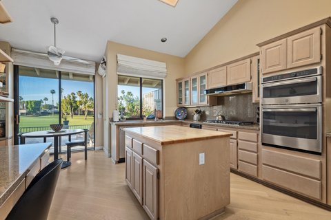 402 Running Springs Drive, Palm Desert, CA 92211 photo 9