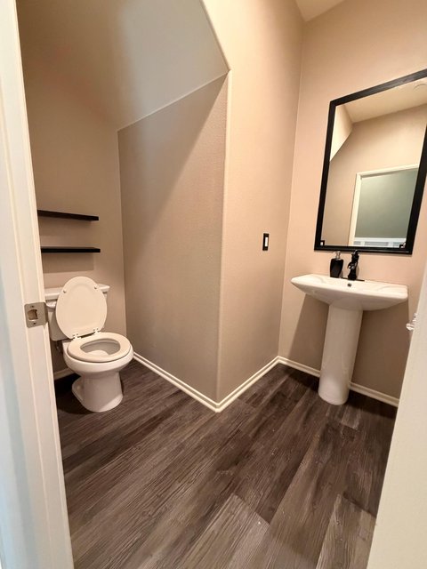 5348 N Alumni Lane, San Bernardino, CA 92407 photo 8