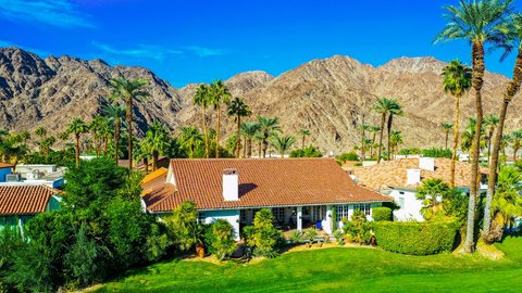 77175 Avenida Arteaga, La Quinta, CA 92253 photo 2