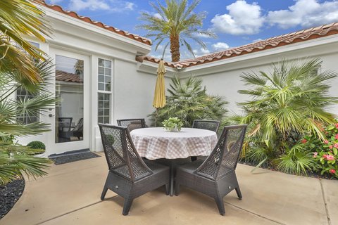 51368 Marbella Court, La Quinta, CA 92253 photo 4