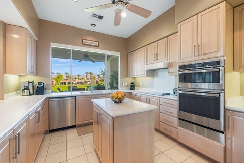 422 Desert Holly Drive, Palm Desert, CA 92211 photo 17