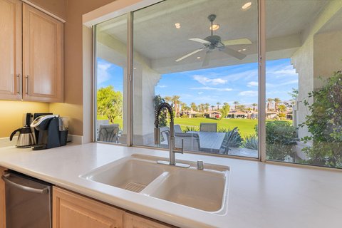 422 Desert Holly Drive, Palm Desert, CA 92211 photo 20