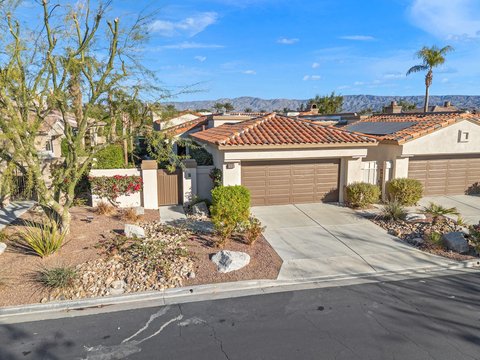 422 Desert Holly Drive, Palm Desert, CA 92211 photo 5