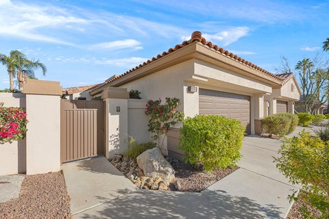 422 Desert Holly Drive, Palm Desert, CA 92211 photo 6