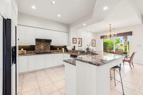 727 Arrowhead Drive, Palm Desert, CA 92211 photo 28
