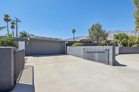 1815 W Nicola Road, Palm Springs, CA 92262 photo 2