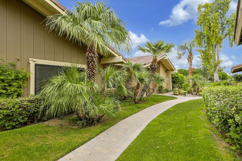 158 Running Springs Drive, Palm Desert, CA 92211 photo 6