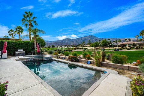 60907 Fire Barrel Drive, La Quinta, CA 92253 photo 2