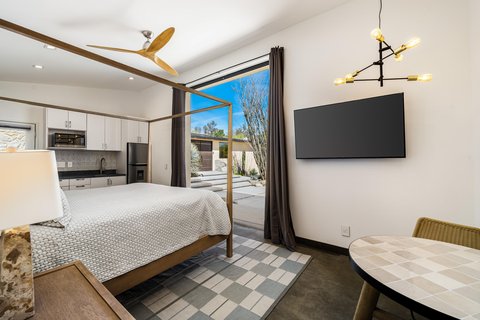 623 W Chino Canyon Road, Palm Springs, CA 92262 photo 13