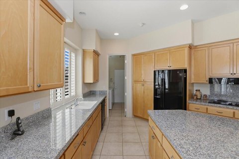 62 Laken Lane, Palm Desert, CA 92211 photo 14