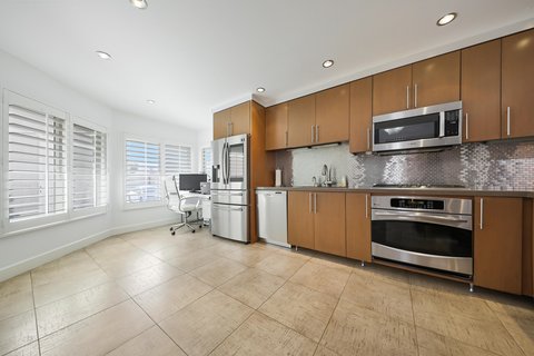 41733 Aventine Court, Palm Desert, CA 92260 photo 3