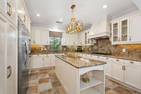451 Paseo Del Corazon, Palm Desert, CA 92211 photo 10