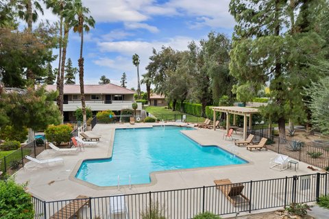 2860 N Los Felices Road, 214, Palm Springs, CA 92262 photo 16