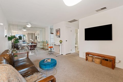 2860 N Los Felices Road, 214, Palm Springs, CA 92262 photo 2