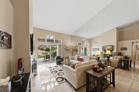 157 Falls Court, Palm Desert, CA 92211 photo 5
