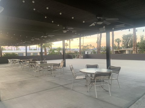 377 Club Circle Drive, Palm Springs, CA 92264 photo 19