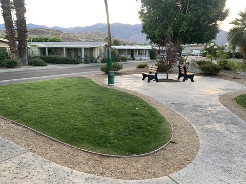 377 Club Circle Drive, Palm Springs, CA 92264 photo 23