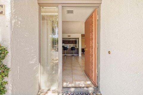 2504 N Whitewater Club Drive, C, Palm Springs, CA 92262 photo 28