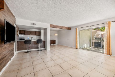 2504 N Whitewater Club Drive, C, Palm Springs, CA 92262 photo 5