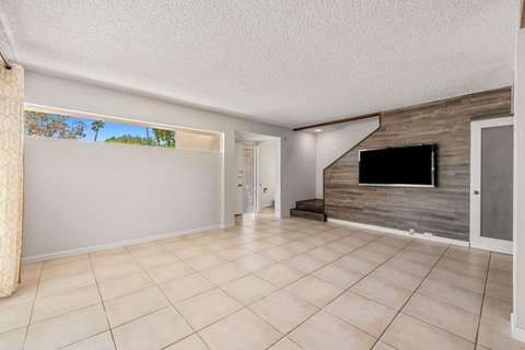 2504 N Whitewater Club Drive, C, Palm Springs, CA 92262 photo 7
