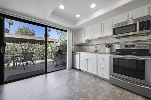 2417 Los Patos Drive, Palm Springs, CA 92264 photo 12