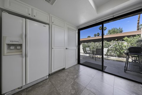 2417 Los Patos Drive, Palm Springs, CA 92264 photo 13