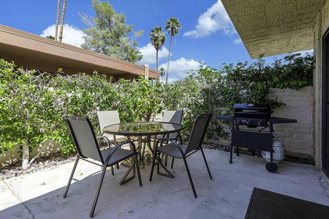 2417 Los Patos Drive, Palm Springs, CA 92264 photo 22