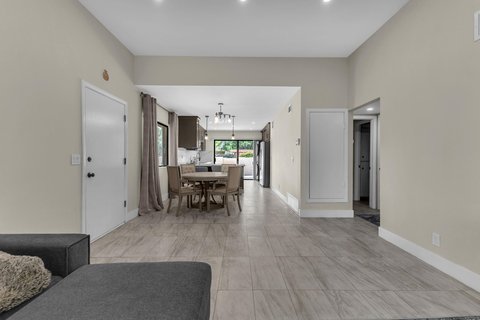 5803 Los Santos Drive, 19, Palm Springs, CA 92264 photo 6