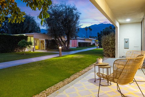 338 Desert Lakes Drive, Palm Springs, CA 92264 photo 5