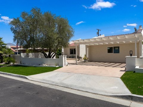 53770 Avenida Obregon, La Quinta, CA 92253 photo 4