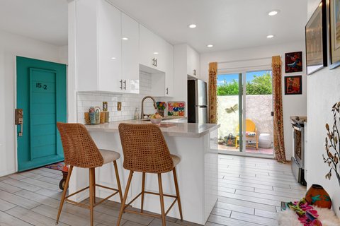 1527 Spyglass Plaza, Palm Springs, CA 92264 photo 1