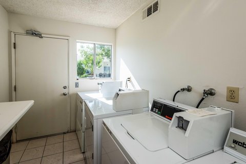 1527 Spyglass Plaza, Palm Springs, CA 92264 photo 20