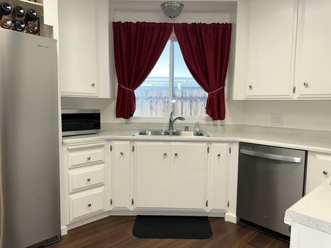 535 Cerritos Way, Cathedral City, CA 92234 photo 2