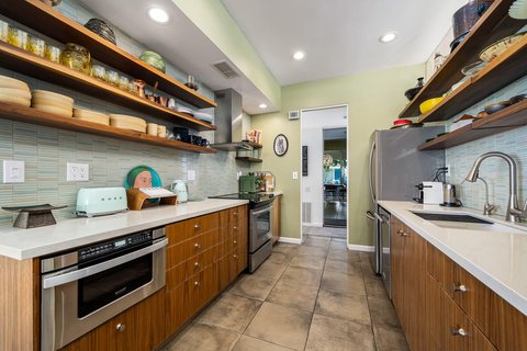17 Desert Lakes Drive, Palm Springs, CA 92264 photo 9