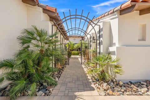 753 Elk Clover Circle, Palm Desert, CA 92211 photo 11