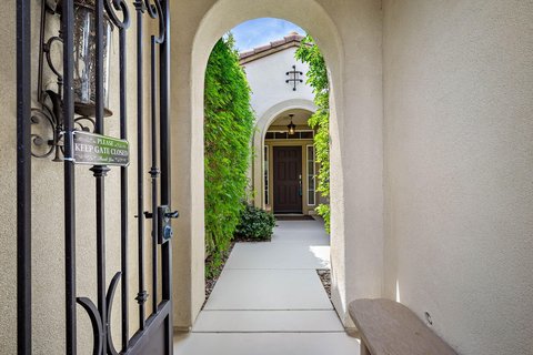 60179 Honeysuckle Street, La Quinta, CA 92253 photo 3