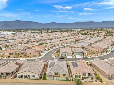 39840 Felicita Parkway, Palm Desert, CA 92211 photo 2