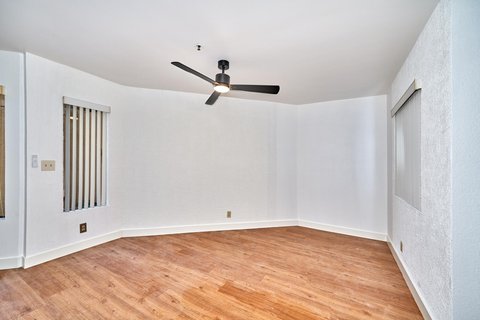 414 W Village Square N, Palm Springs, CA 92262 photo 5