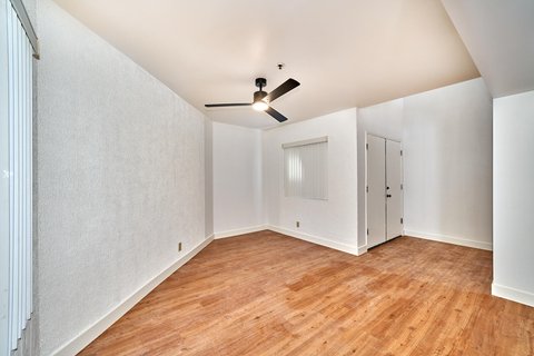 414 W Village Square N, Palm Springs, CA 92262 photo 6