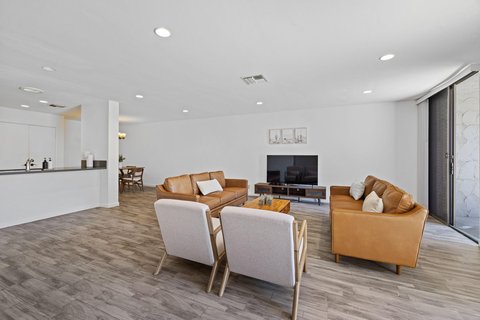 2603 N Whitewater Club Drive, A, Palm Springs, CA 92262 photo 4