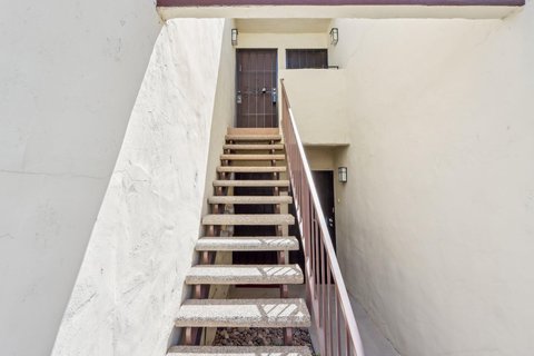 1655 E Palm Canyon Drive, 114, Palm Springs, CA 92264 photo 3