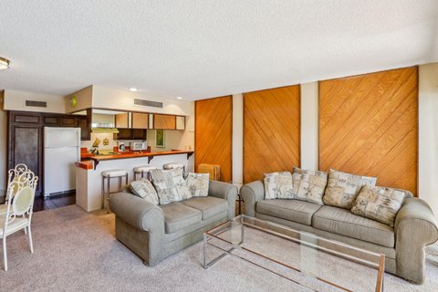 1655 E Palm Canyon Drive, 114, Palm Springs, CA 92264 photo 6